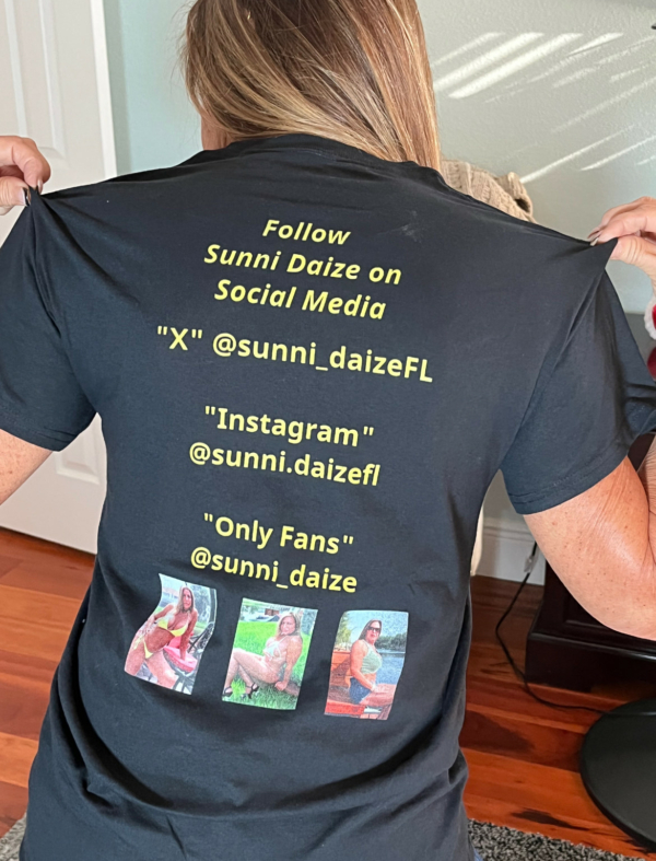 Sunni Daize T-Shirt (Black)